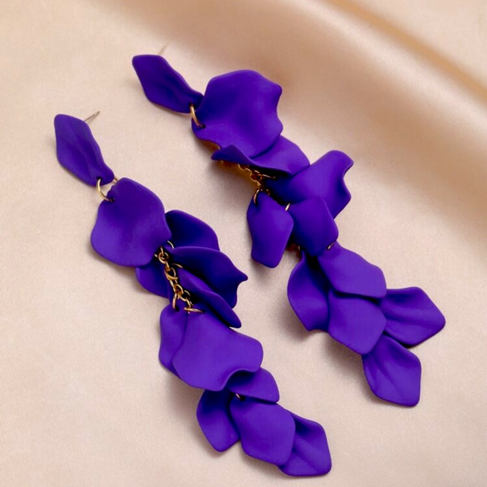 Dangle Earrings